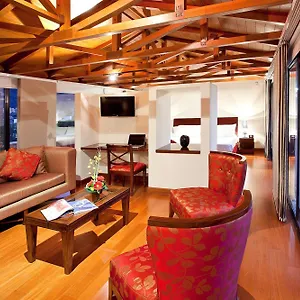 Santafe Boutique ***** Bogota